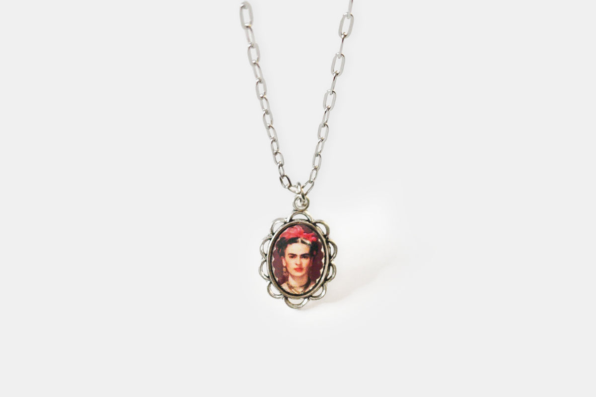 Collar con dije «Pétalos» | Acero inoxidable