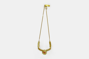 Collar Frida Corazón Chico | Bronce e hilo rojo carmesí