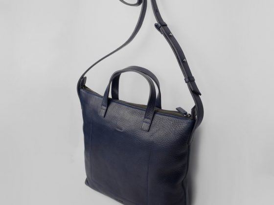 Med Bag Azul Navy (detalle)