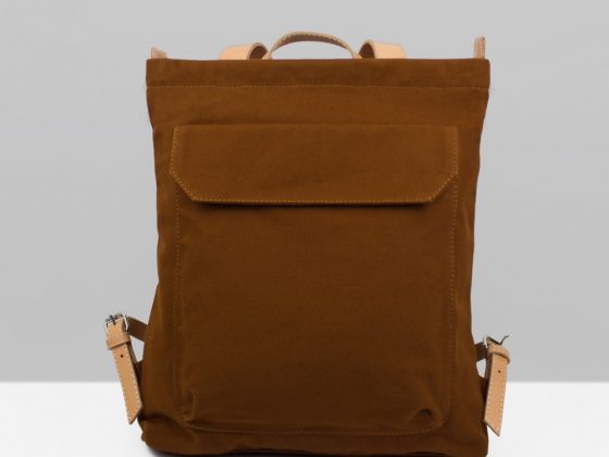 Zip Pack Le Bas. Color: orange