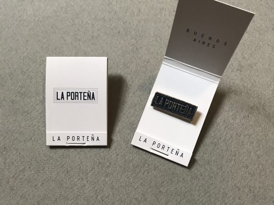 Pin La Porteña – Caja porta pin